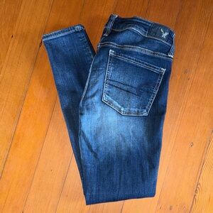 American Eagle Outfitters size 6 super stretch superlow jegging  Skinny Jeans